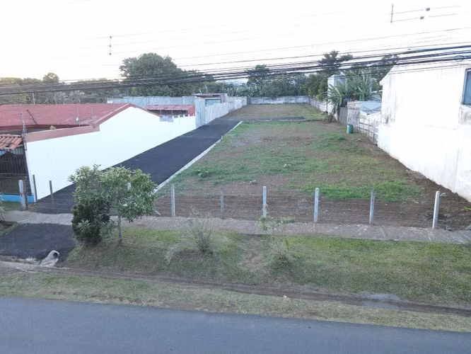 4 lotes a la venta desde 64 millones