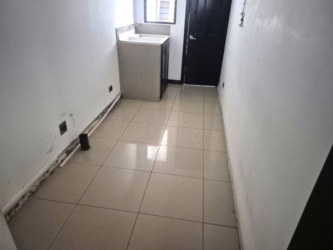VENTA CASA $ 310.000 POZOS DE SANTA ANA (REMATE BANCARIO) - Imagen 6