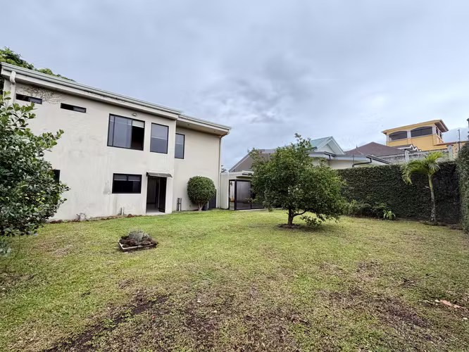 Casa en alquiler en San Isidro de Heredia - Imagen 18