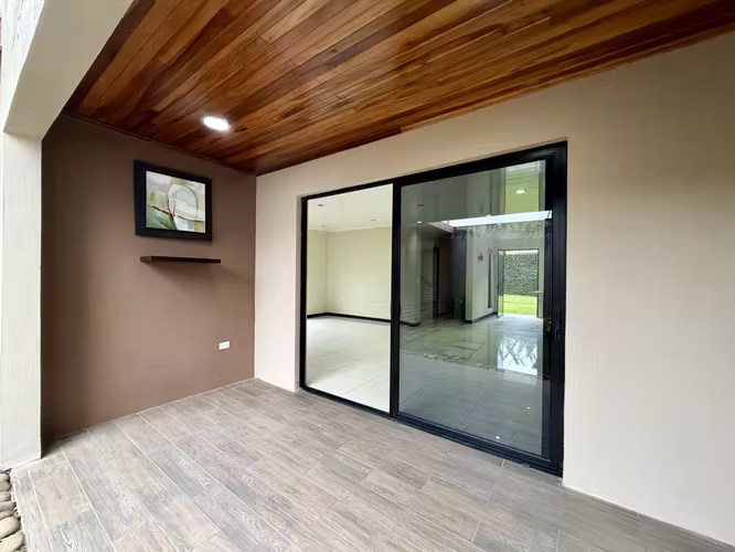 Casa en alquiler en San Isidro de Heredia - Imagen 6
