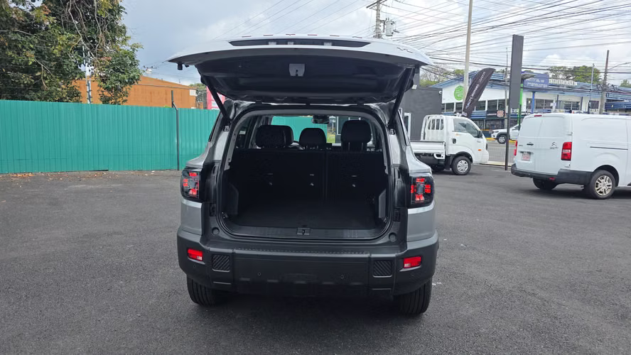 JETOUR T1, TODO TERRENO 4X2, AÑO  2026 - Imagen 8