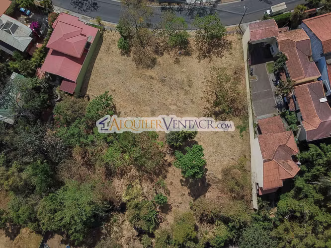 LOTE JABONCILLOS ESCAZU! LOTE PLANO DE 2.640 M2 - Imagen 2