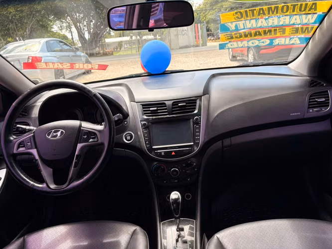 HYUNDAI ACCENT-2016-AUTO-HATCHBACK-SHIFT TRONIC-6.675.000 - Imagen 6