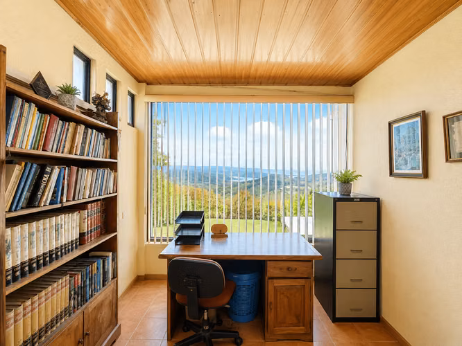 Casa amueblada en alquiler, con vista al Lago Arenal y al Volca, Tilaran.