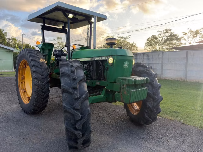 JOHN DEERE 2850