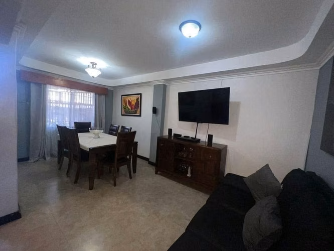 SE VENDE CASA EN DESAMPARADOS,  URBANIZACIÓN POROSALES - Imagen 3