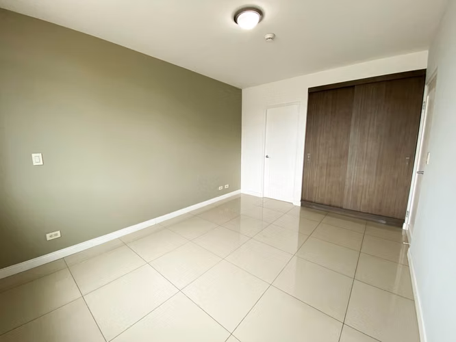 Apartamento en Alquiler en Nunciatura | 1 Habitación | 1 Parqueo - Imagen 2
