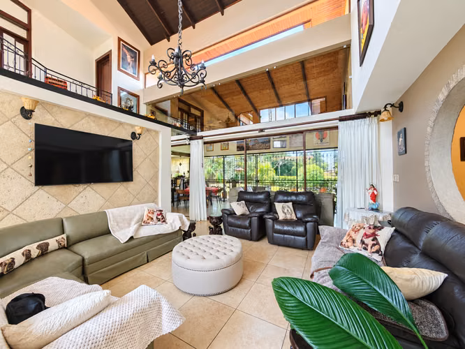 Casa de Lujo en Venta en Hacienda Los Reyes, La Guácima - Imagen 5