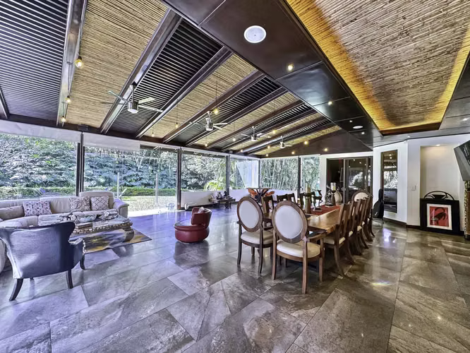 Quinta | Oak Trees Estate a one-level residence for sale in Santa Ana