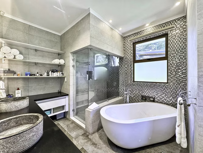 Quinta | Oak Trees Estate a one-level residence for sale in Santa Ana
