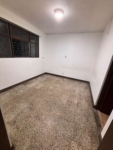 Guadalupe Centro. cerca Amazon Universidad Costa Rica y otras, Hospital Calderon y Católica - Imagen 14