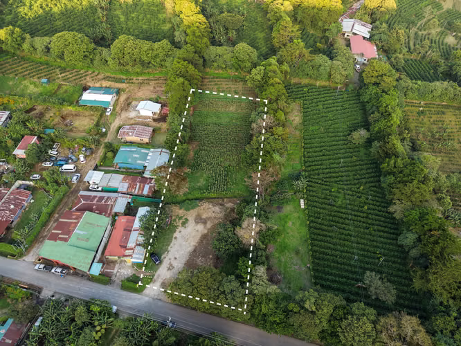 VENDO EXCLUSIVA PROPIEDAD MONTEVERDE 3000m2