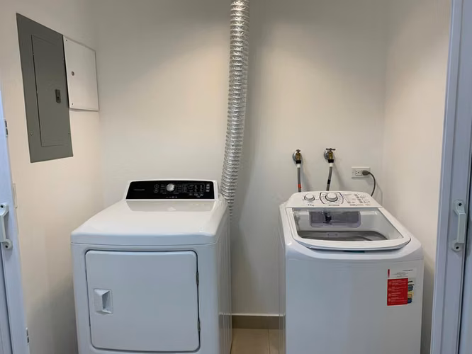 Apartamento de alquiler en la Sabana - Imagen 6