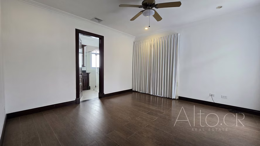 RESIDENCIA COLONIAL EN VALLE DEL SOL   |   4 HABITACIONES   |  450m² - Imagen 19