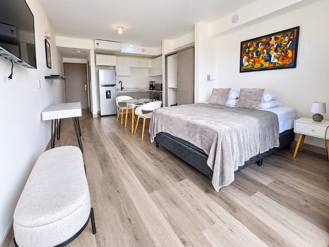 Estudio en Alquiler Escalante | Amoblado | Disponible Ya