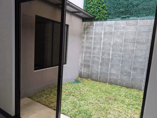 APARTAMENTO EN ALQUILER EN SAN FRANCISCO DE HEREDIA- PLANTA BAJA - Imagen 17
