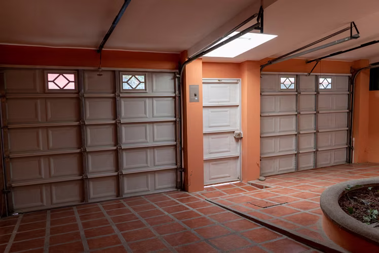 Se Alquila Casa en Ulloa de Heredia - 3 Hab/2.5 Baños - Patio y 2 Parqueos