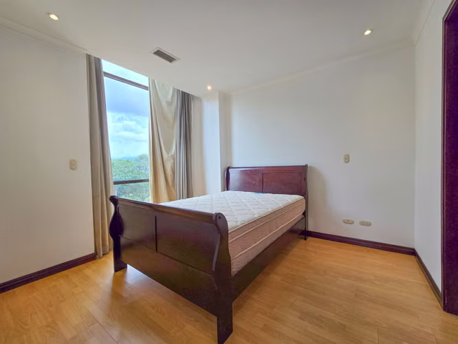 Apartamento de 219 m2 de 3 habit. + oficina y vista en San Rafael Escazú - Imagen 13