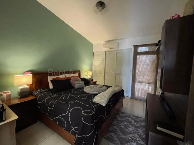Venta de Casa en Condominio Terrazas del Norte-San Rafael de Alajuela. 27-569