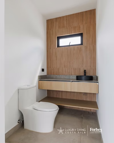 21537 - Casa de 3 habitaciones con rooftop y jacuzzi en Lindora - Imagen 6