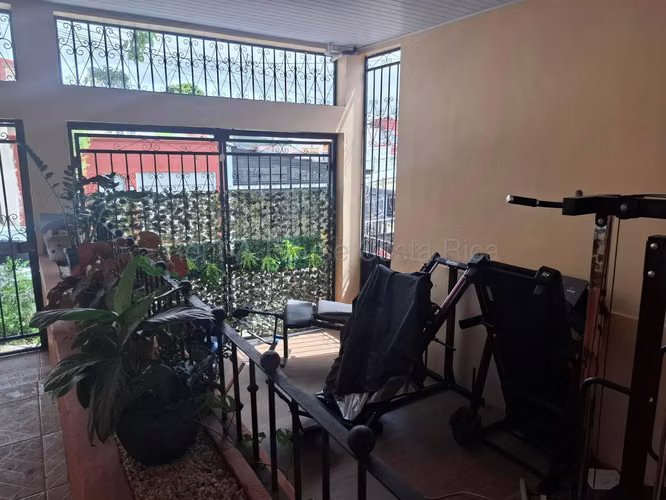 CASA EN MATA DE PLÁTANO | 200 m² + TERRAZAS + OPCIÓN DE 3 HABITACIONES | $194.000 - Imagen 3
