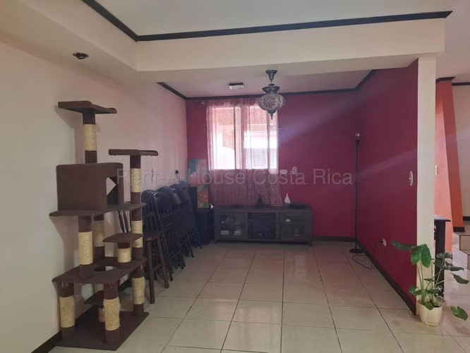 CASA EN MATA DE PLÁTANO | 200 m² + TERRAZAS + OPCIÓN DE 3 HABITACIONES | $194.000 - Imagen 6