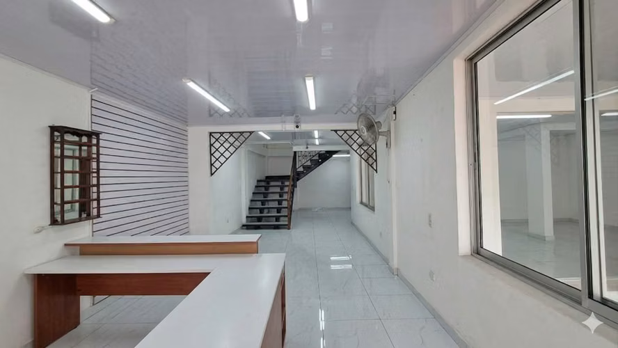 Venta de Local Comercial sobre calle principal Calle Blancos-Guadalupe 04 - Imagen 3