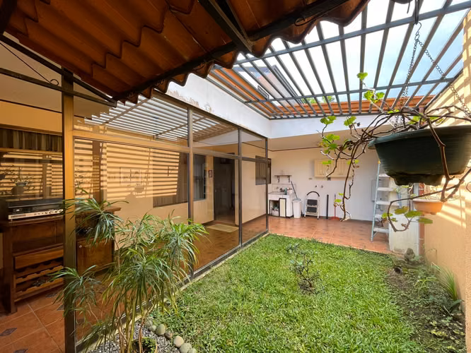 Alta Moravia | Una sola Planta | 3 Habitaciones | 89 millones - Imagen 9