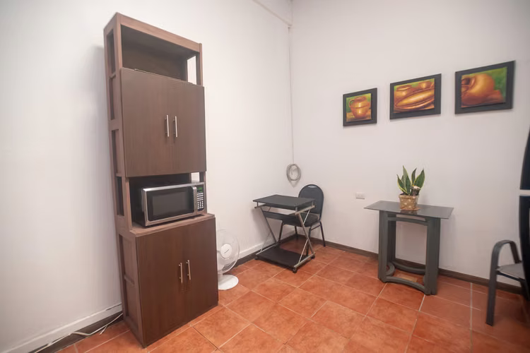 2037 / Alquiler / Lomas de Ayarco / Amueblado / Servicios incluidos - Imagen 13