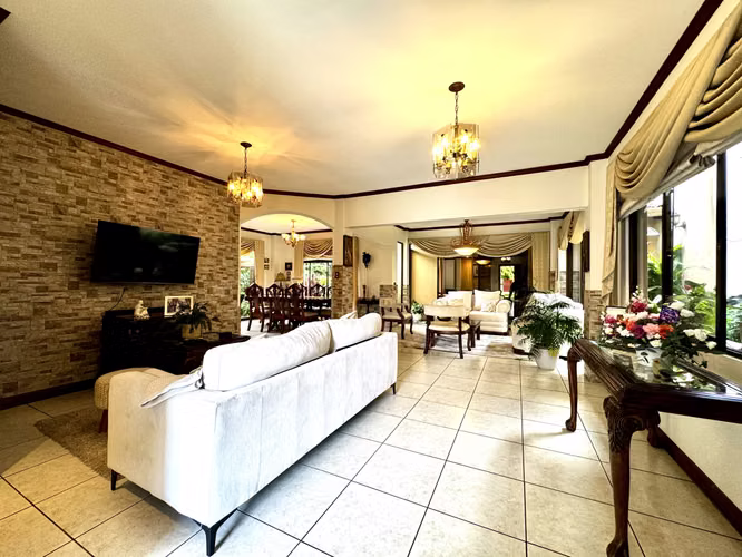 Alquiler Casa en Condominio Loma Real Escazu JBR - Imagen 5