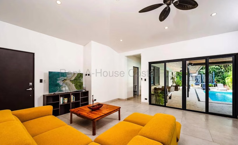 Venta de Casa amueblada en Playa Grande Guanacaste
