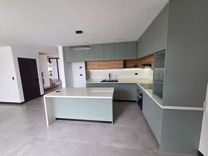 Casa nueva en Condominio Tres Ríos/4 habitaciones/Excelentes amenidades - Imagen 2