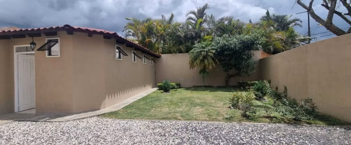 VENTA CASA CONDOMINIO ANTIGUA EN CARTAGO - Imagen 4