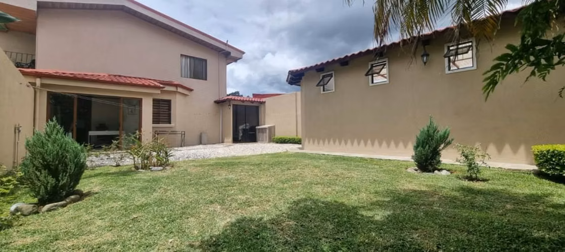 VENTA CASA CONDOMINIO ANTIGUA EN CARTAGO - Imagen 2