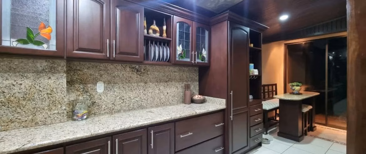 VENTA CASA CONDOMINIO ANTIGUA EN CARTAGO - Imagen 7
