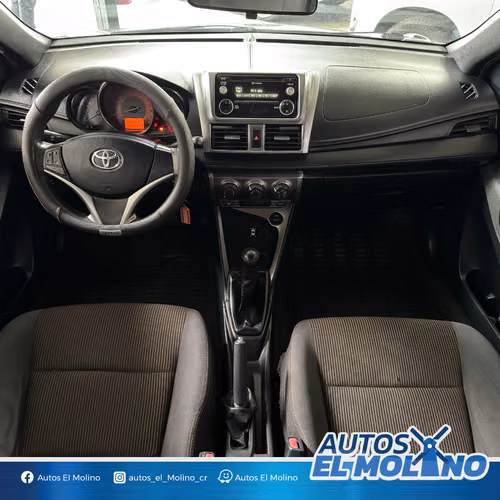 TOYOTA YARIS E 2017 - Imagen 9