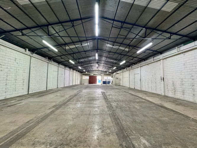 Alquiler bodega comercial en Barrio Pitahaya, San José | 631 m² - Imagen 6