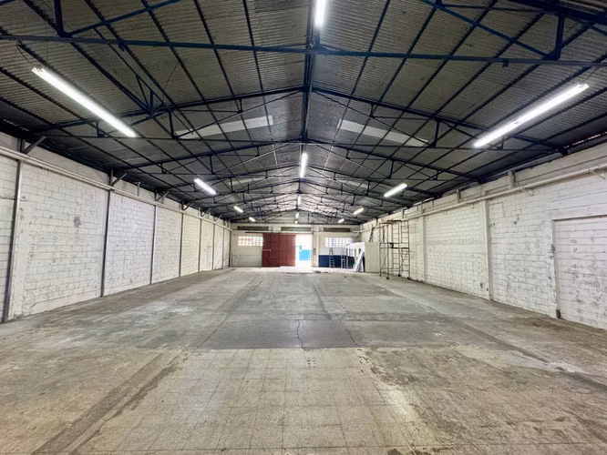 Alquiler bodega comercial en Barrio Pitahaya, San José | 631 m² - Imagen 8