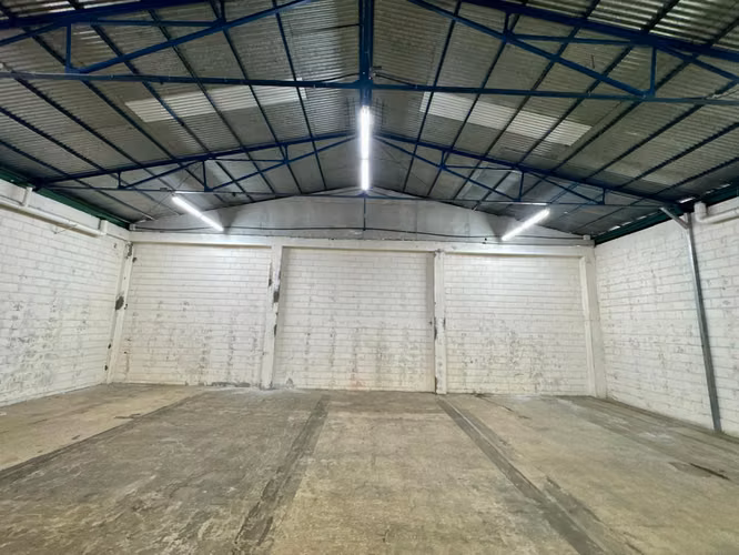 Alquiler bodega comercial en Barrio Pitahaya, San José | 631 m² - Imagen 9