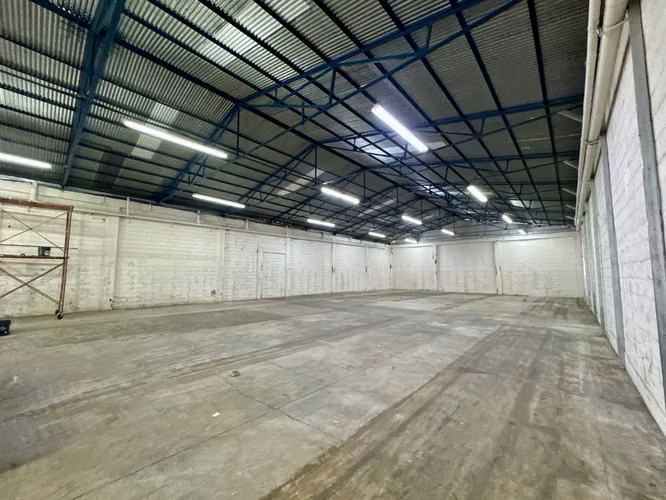 Alquiler bodega comercial en Barrio Pitahaya, San José | 631 m² - Imagen 12