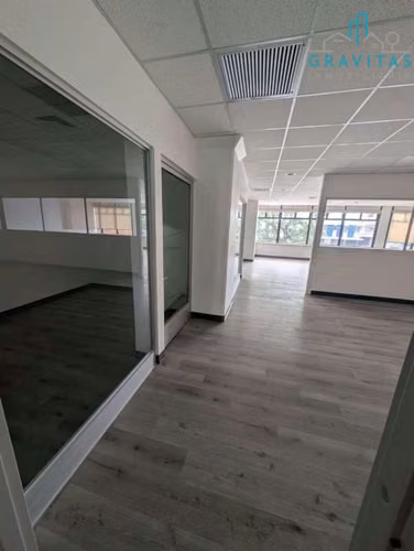 Alquiler de oficina corporativas en San José, 300m2 ID 2041 - Imagen 10