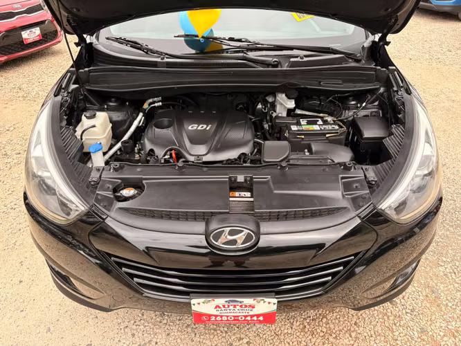 HYUNDAI TUCSON GLS-2015-AUTO-SHIFT TRONIC-4X2-8.475.000 - Imagen 8