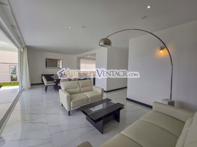 CONDO AMUEBLADO DE 305 M2 CON 546 M2 DE LOTE EN GUACHIPELIN ESCAZU - Imagen 15