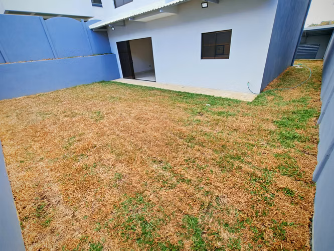 *Venta de casa en Quizarco Santo Domingo de Heredia. - Imagen 19
