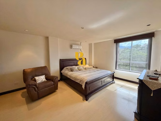 Alquiler de apartamento amueblado con terraza y vista en Escazú - Imagen 6