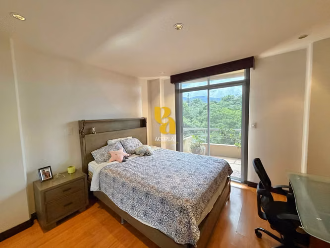 Alquiler de apartamento amueblado con terraza y vista en Escazú - Imagen 8