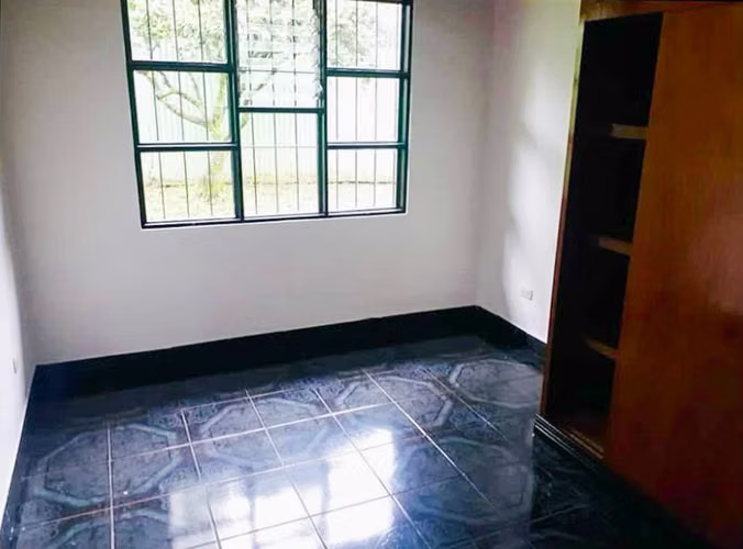 CASA EN VENTA EN SAN MIGUEL, SANTO DOMINGO DE HEREDIA - Imagen 2