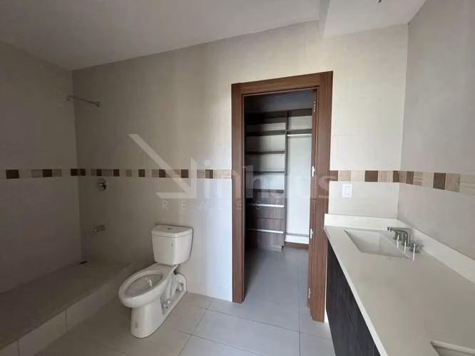 Se alquila apartamento en Escazú. Cerca de Novex. - Imagen 7