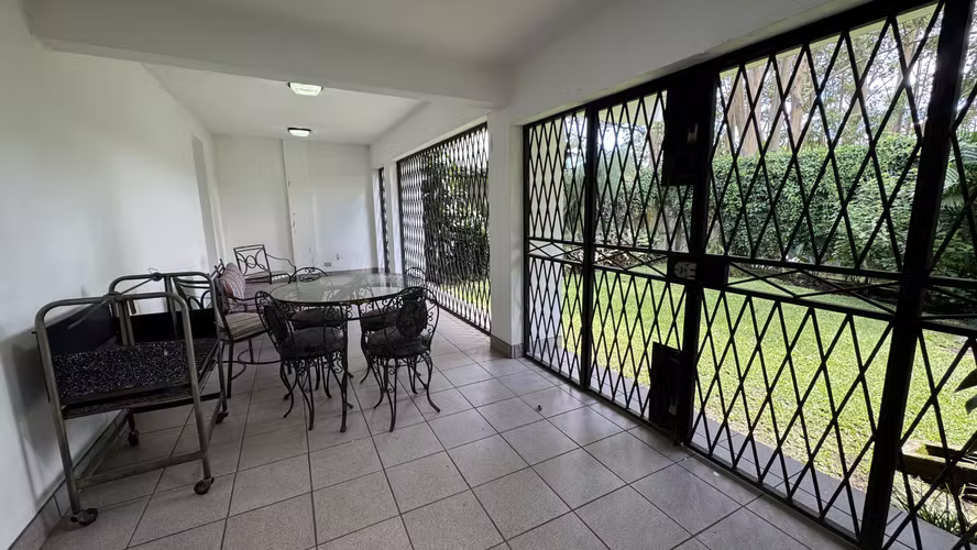 Venta de elegante y espaciosa casa, Curridabat, Granadilla. (FE) - Imagen 14