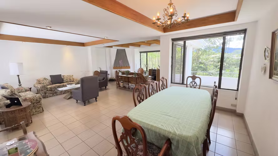 Venta de elegante y espaciosa casa, Curridabat, Granadilla. (FE) - Imagen 4